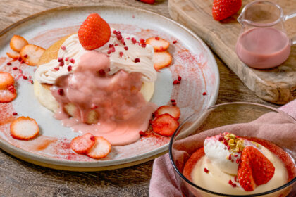 苺の甘酸っぱさにキュン！『いちごチーズクリームのパンケーキ	』	など苺づくしのメニューが、「YURT（ユルト）」大名古屋ビルヂング店に新登場！！