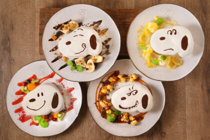 PEANUTS Cafe 大阪|ビーグル・スカウトのキャンプフードをイメージしたハンバーグや、米粉を使用したスヌーピーのパンケーキが登場!